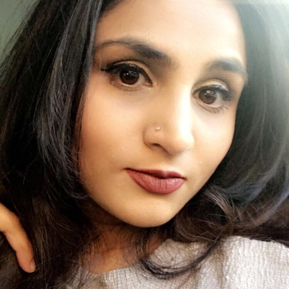 Meet your Posher, Anoshia